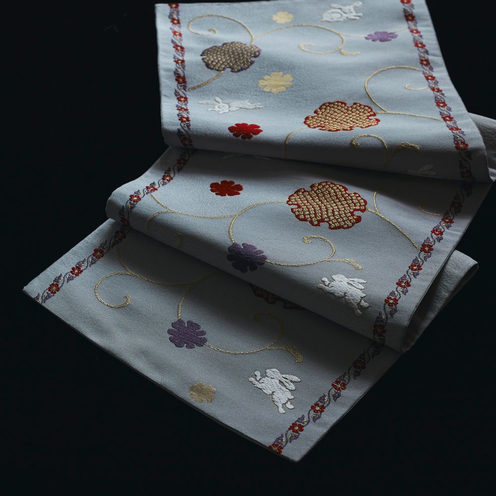 Customizable objects - Art Textile:Snowflakes and rabbits - AWAI