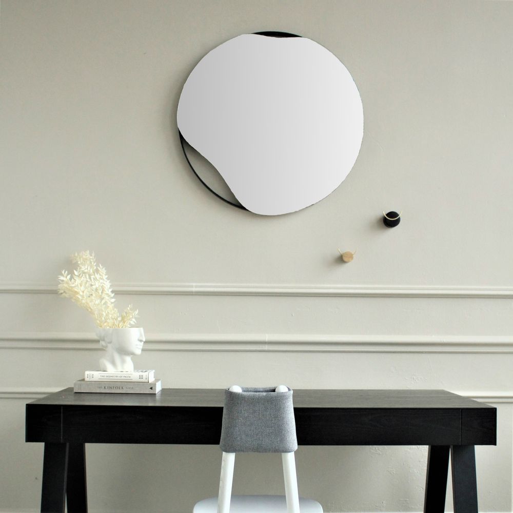 Mirrors - Mirror PUDDLE | oak wood, black or white, ∅ 50 cm - NAMUOS