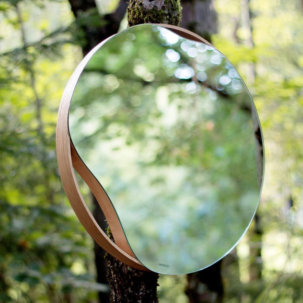 Mirrors - Mirror PUDDLE | oak wood, black or white, ∅ 50 cm - NAMUOS
