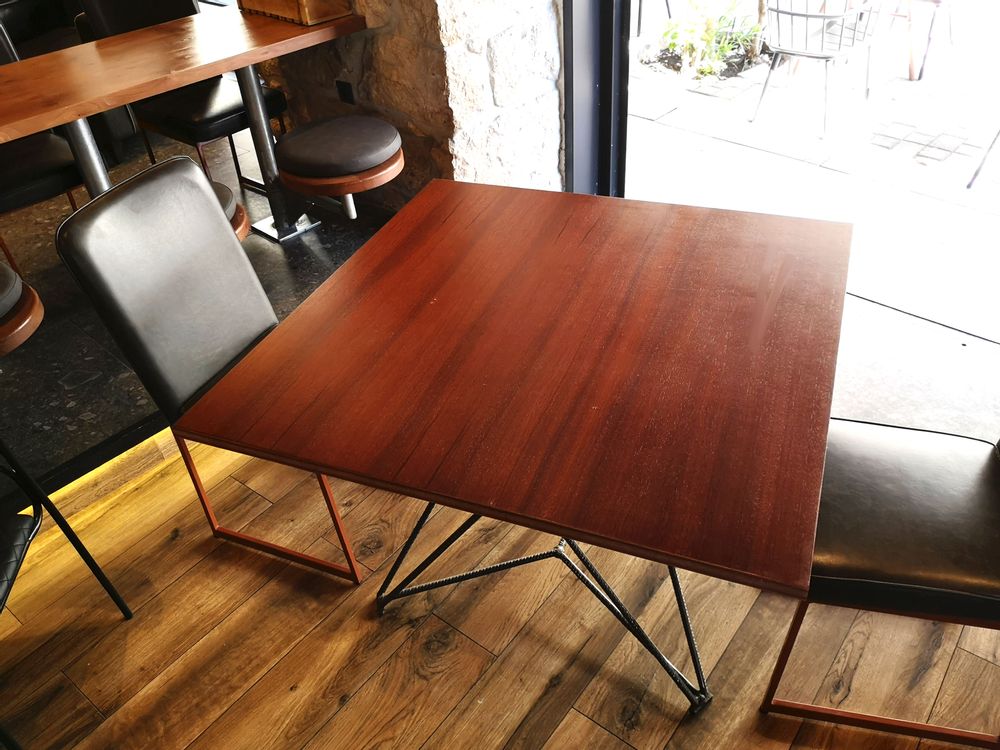 Dining Tables - Table star base with african walnut top - LIVING MEDITERANEO