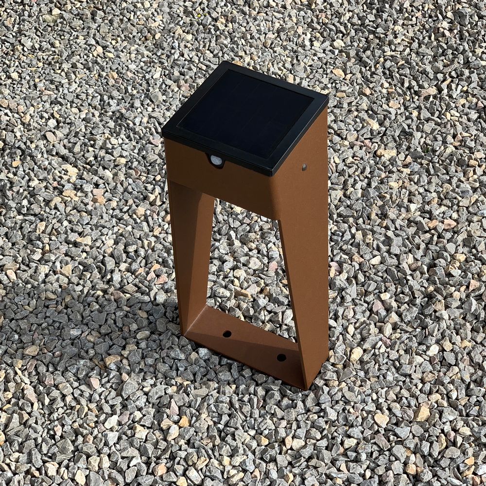 Outdoor floor lamps - BTS 400 solar pathway light - LYX LUMINAIRES