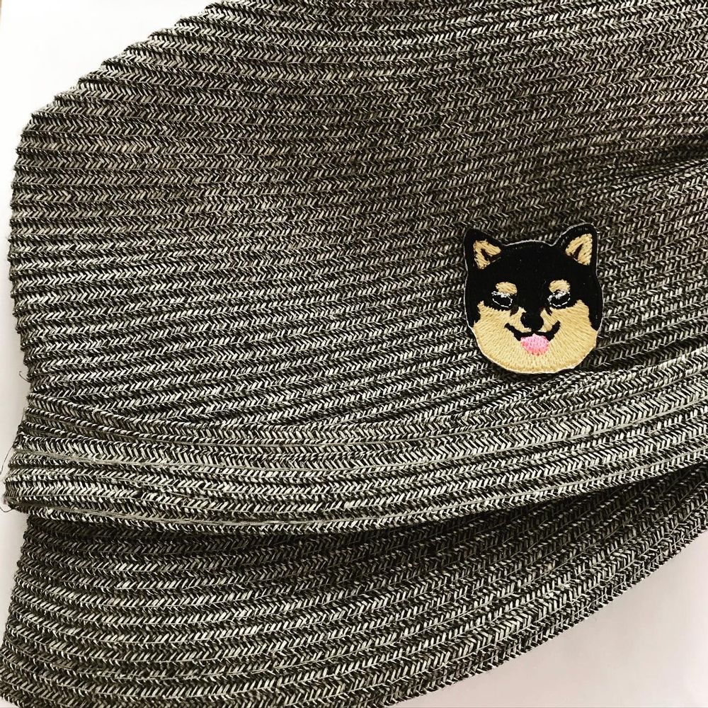 Prêt-à-porter - Broches brodées visage de Caniche Jouet, Shiba-inu - KEORA KEORA GOODS JP