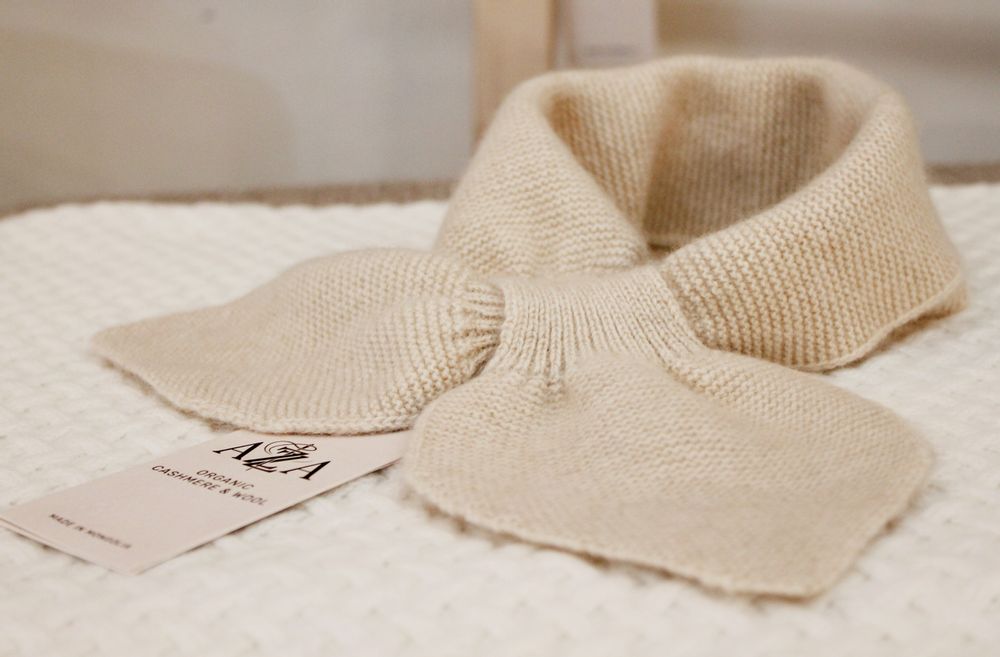 Foulards et écharpes - Echarpe Papillon en cachemire de Mongolie - AZZA DESIGN STUDIO ORGANIC CASHMERE MONGOLIE