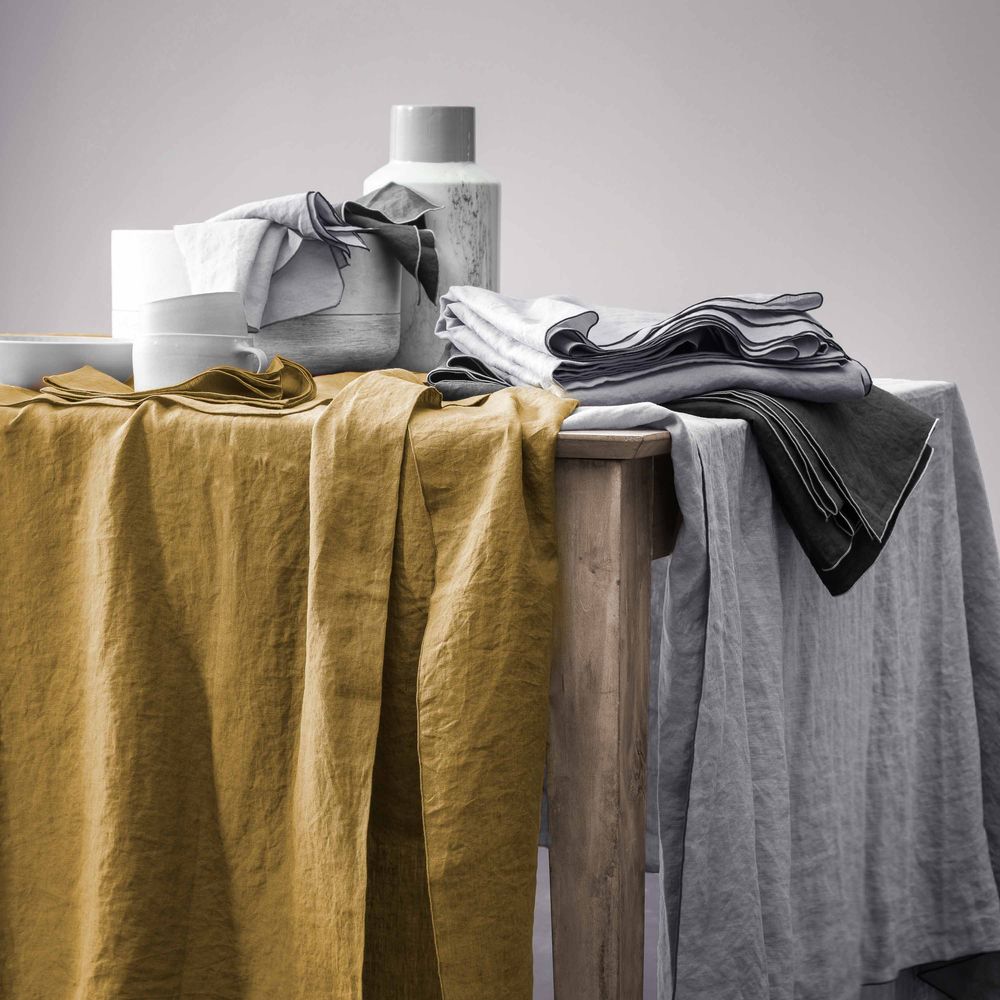 Table linen - Around flax Linen Tablecoths - BLANC CERISE