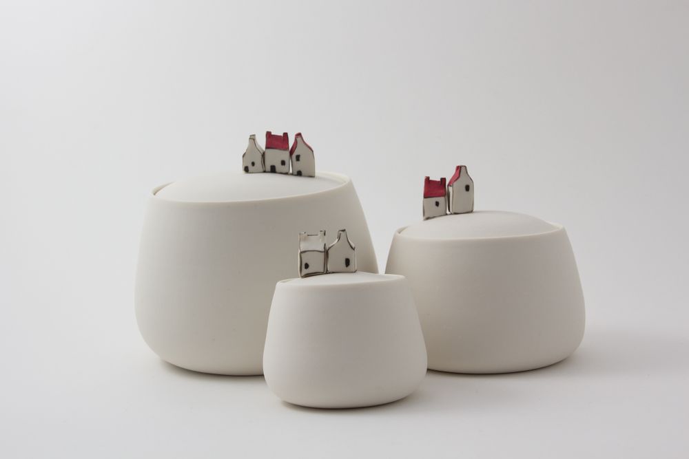 Ceramic - Jug with miniature houses - BÉRANGÈRE CÉRAMIQUES