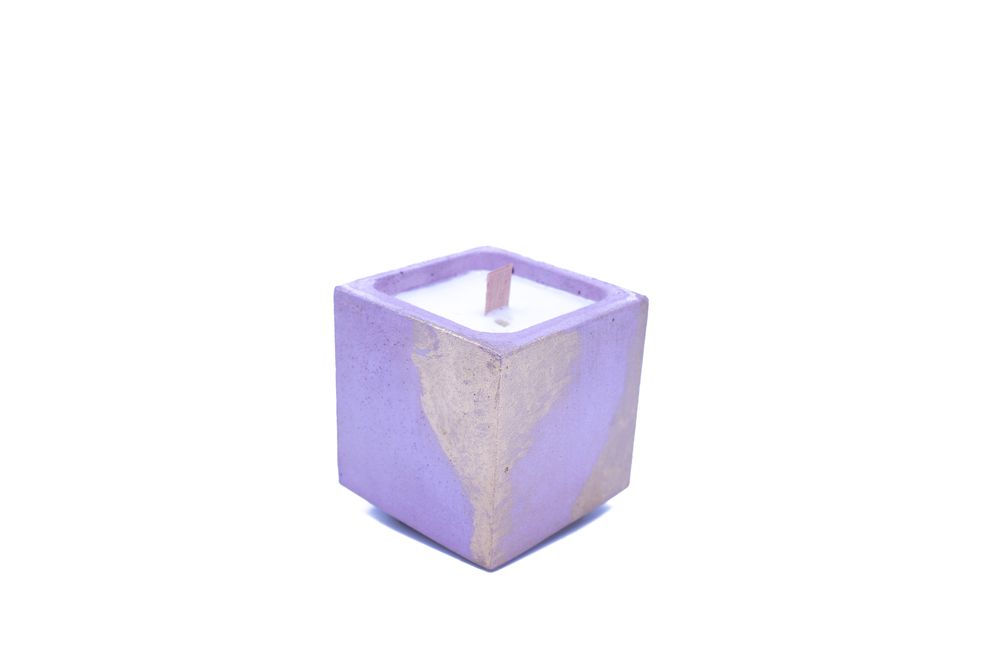Objets de décoration - Bougie l Bougeoir en béton l Cire de soja 100% végétale et fragrances de Grasse - JUNNY