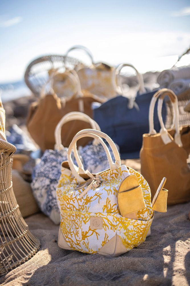 Bags and totes - REVERSIBLE TOTE BAG small - TRAVAUX EN COURS...