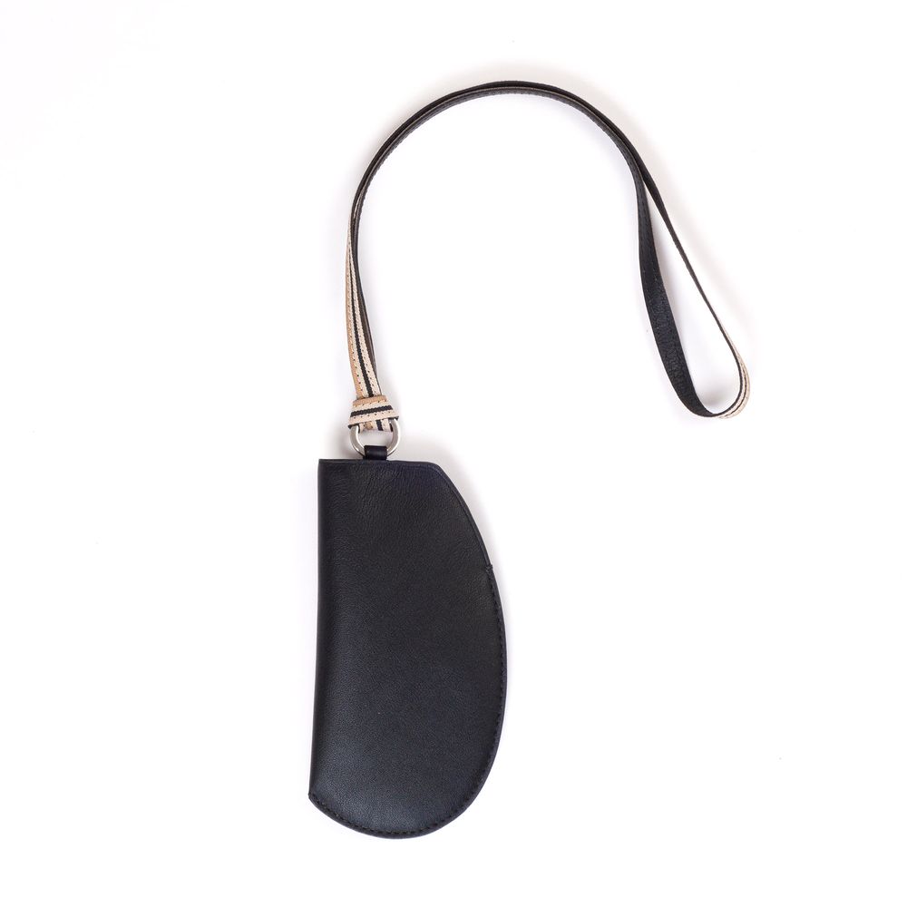 Glasses - Glasses Black - Leather glasses case with adjustable cord to hang around your neck for men and women. - MLS-MARIELAURENCESTEVIGNY