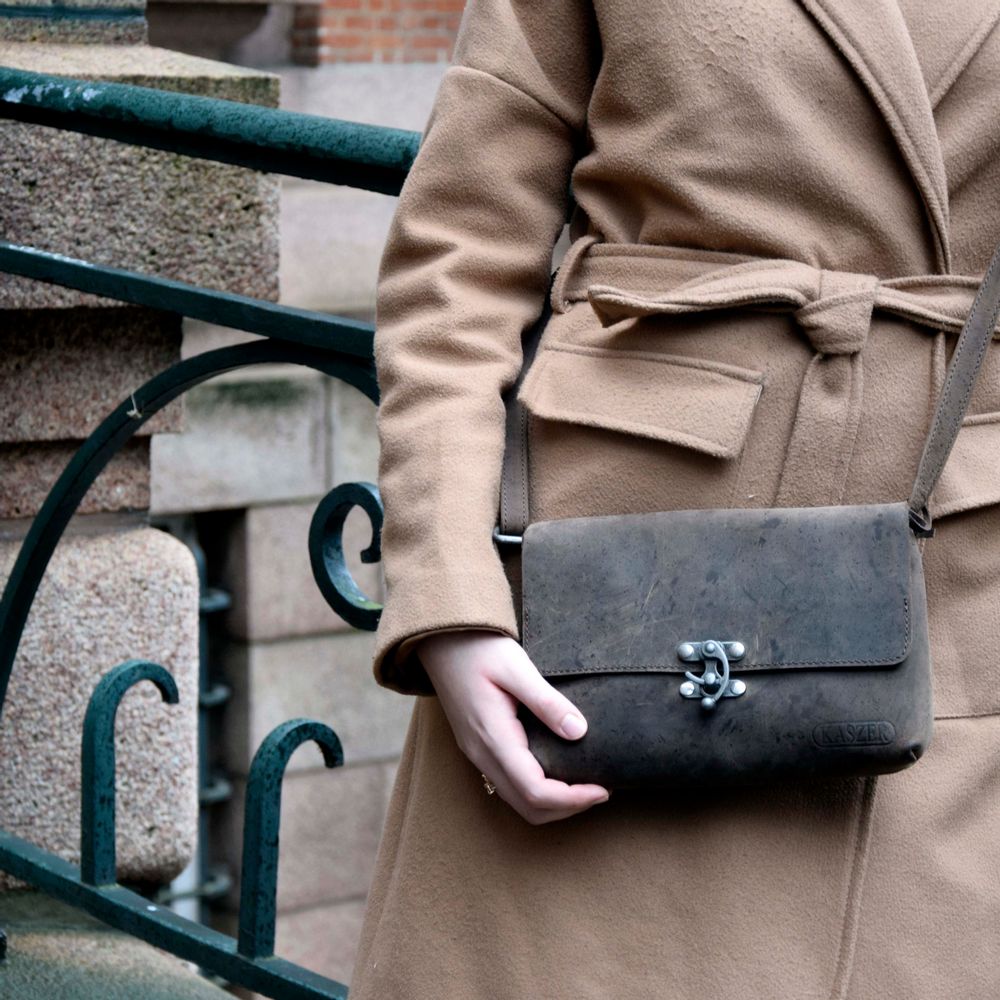 Bags and totes - Kansas Handbag - KASZER
