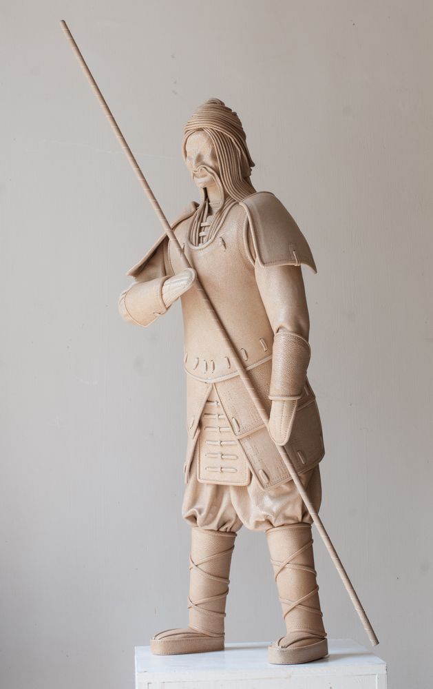 Sculptures, statuettes and miniatures - Large Samurai Leather Sculpture - ANNIE DELEMARLE SCULPTURE CUIR