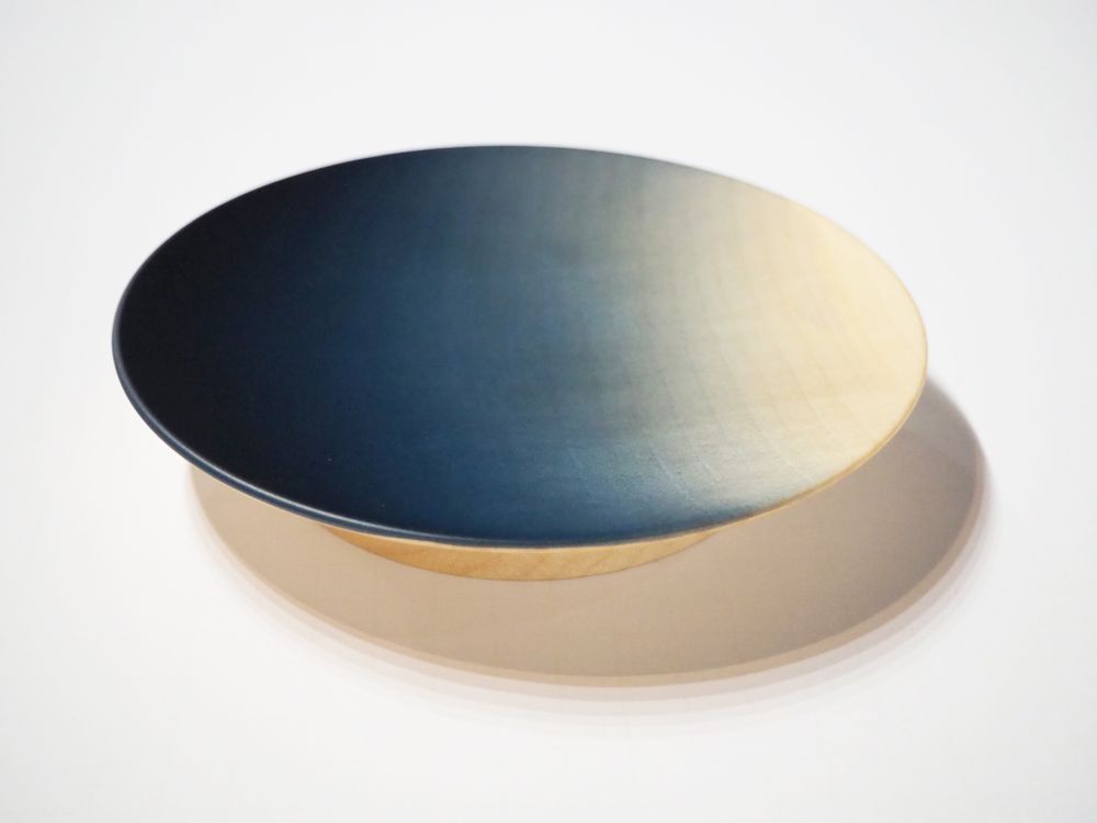 Plateaux - Assiette ronde Tochi teinte indigo - AOLA