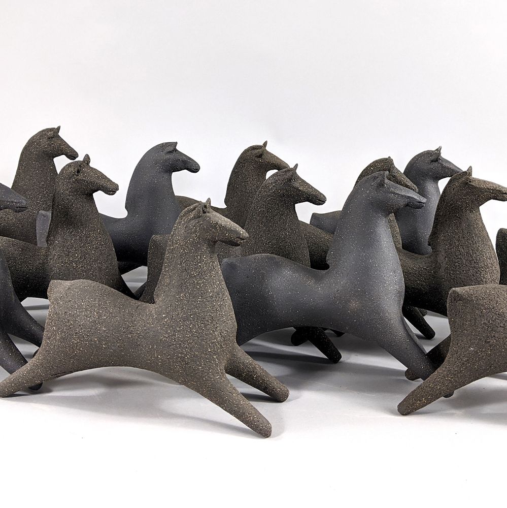 Sculptures, statuettes et miniatures - Sculpture Mini Cheval Mural - ATHENA JAHANTIGH