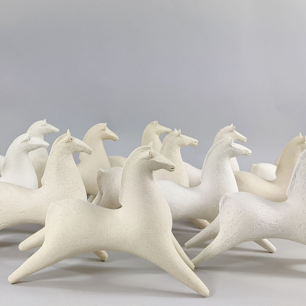 Sculptures, statuettes et miniatures - Sculpture Mini Cheval Mural - ATHENA JAHANTIGH