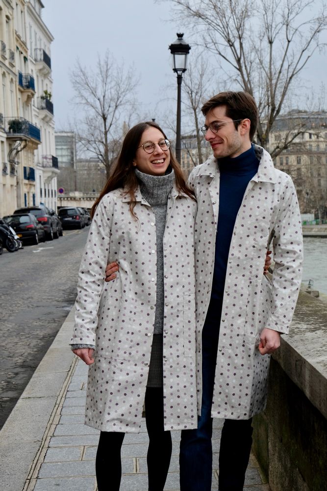 Apparel - Petalstream raincoat dot. - PETALSTREAM