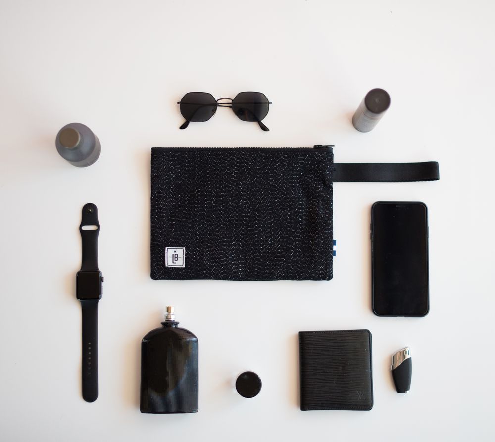 Pochettes - Galaxy avec sangle noire Pencil Case Pouch Clutch - THE LUNCHBAGS