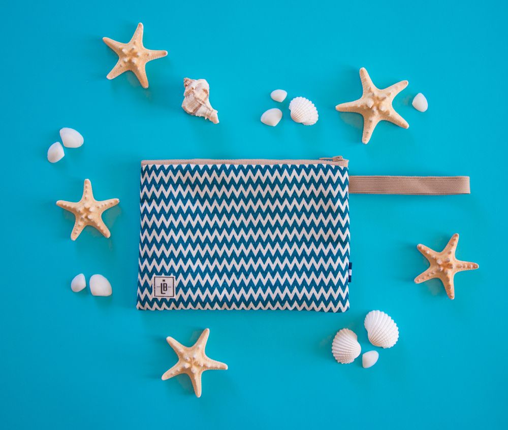 Pochettes - Waves avec bracelet beige Pencil Case Pouch Clutch - THE LUNCHBAGS