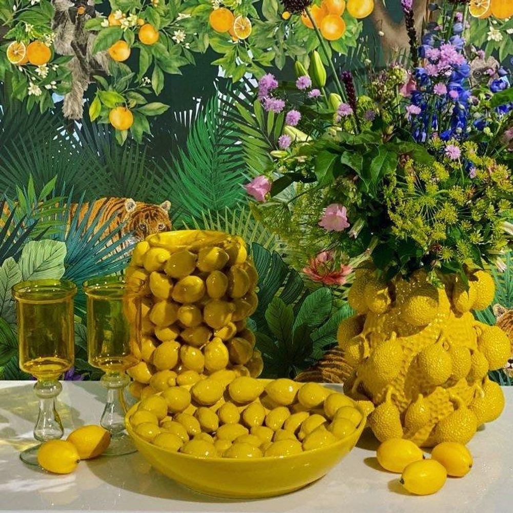 Plateaux - Various porcelain Fruit dishes - VAN ROON LIVING
