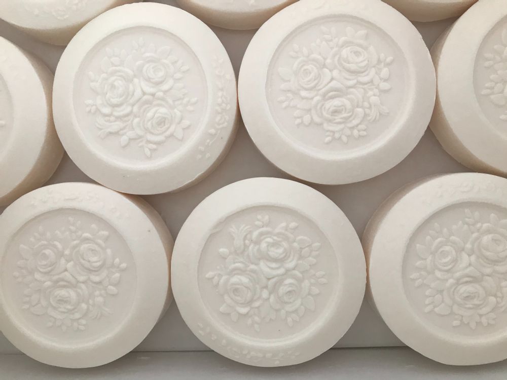 Savons - Rond fleuri 75g - arôme de pivoine - MARIE PAPOTE