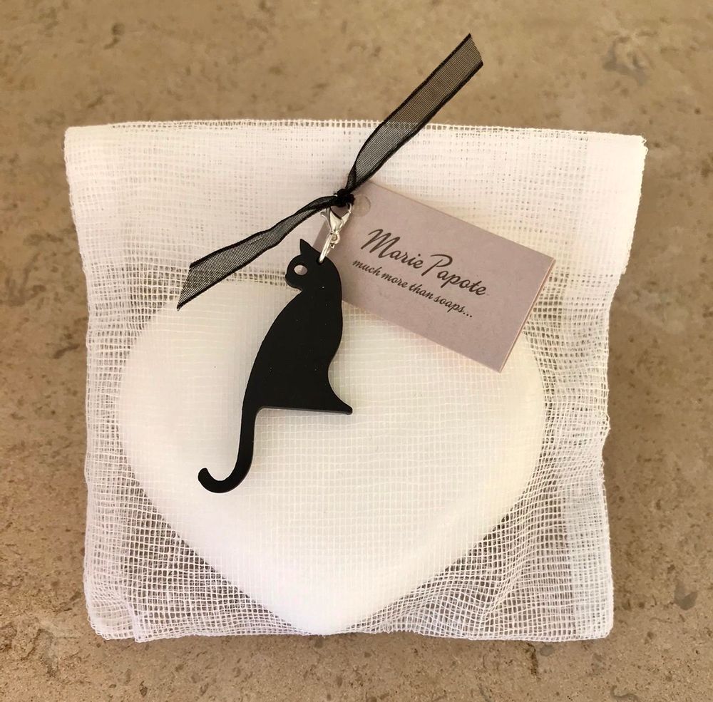 Savons - Grand coeur 100g - arôme de thé - MARIE PAPOTE