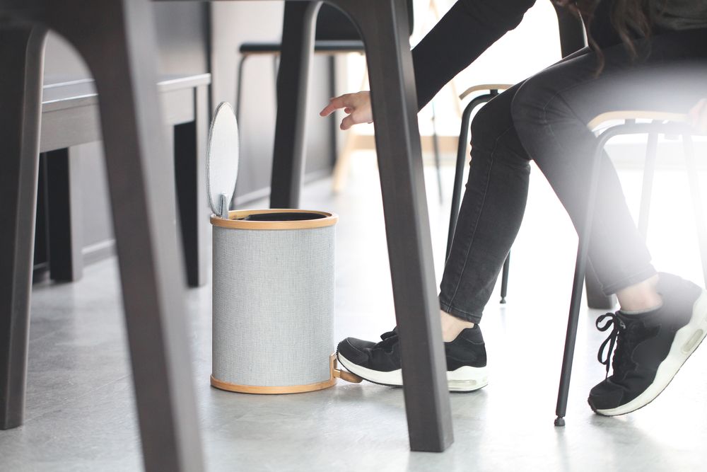 Office furniture and storage - POMP Pedal Trash Bin - Fabric veneer - GUDEE