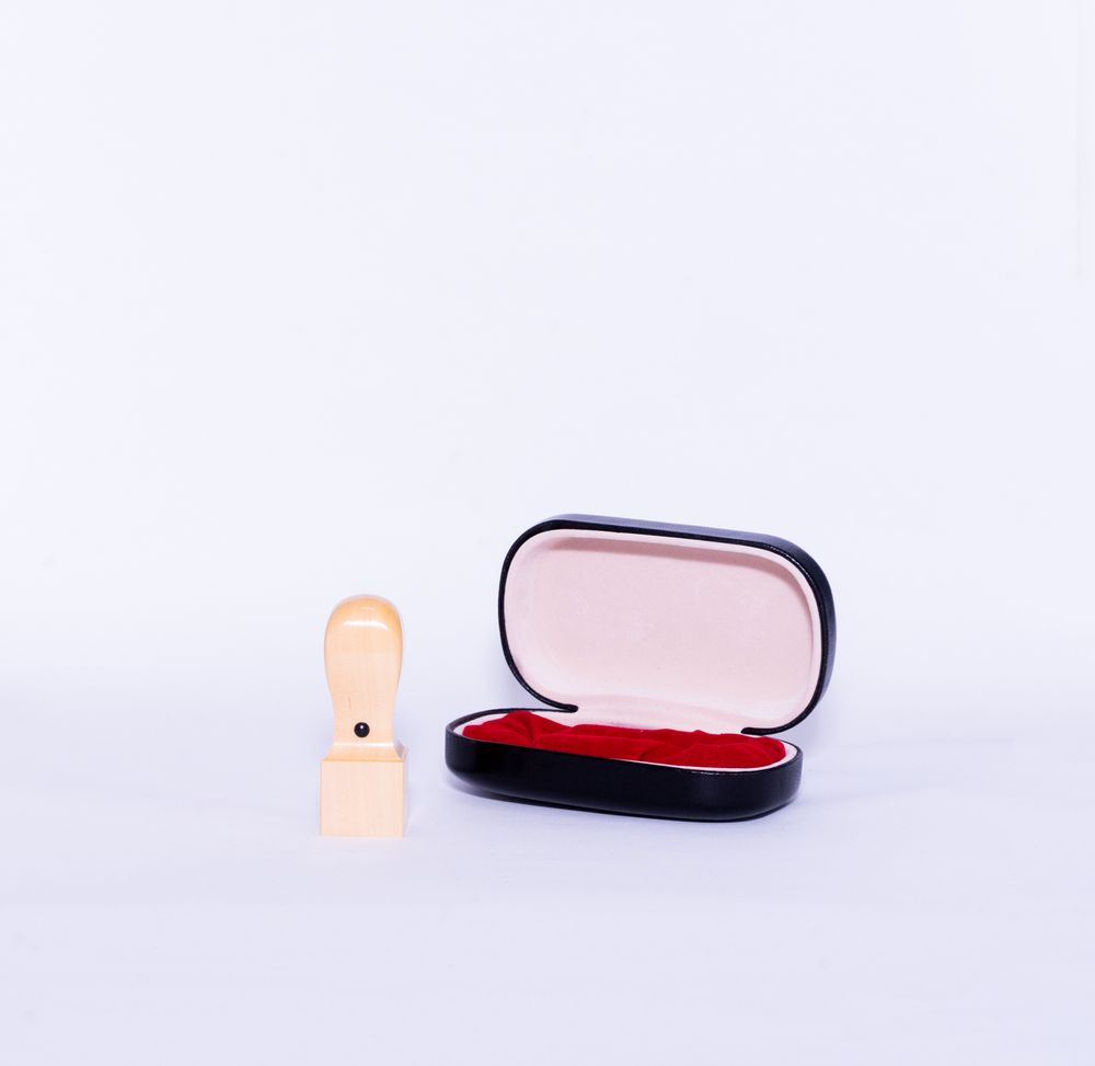 Cadeaux - Sceau japonais Hanko fait de bois de buis (carré) - KAMAKURA HANKO