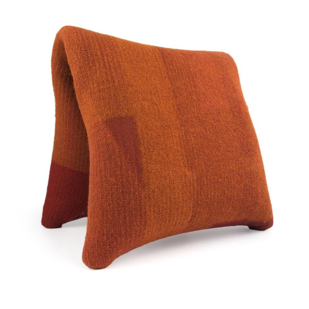 Poufs - housse de selle pour ottoman. - THOMAS EYCK