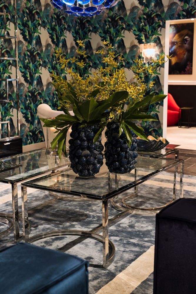 Coffee tables - Lalique set (1 coffee & 1 wall table & end tables) - VAN ROON LIVING