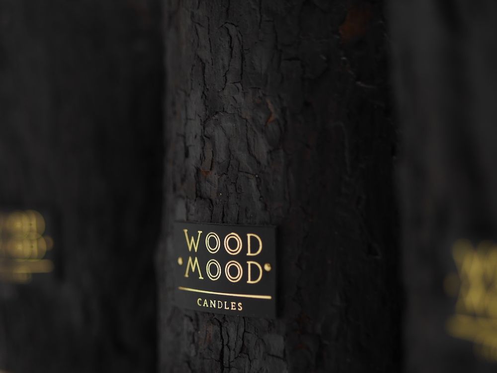 Cadeaux - VOLCANO M | Bougie d'intérieur en bois brûlé, cire d'abeille et huiles naturelles - WOOD MOOD