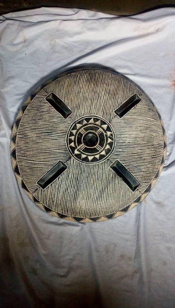 Decorative objects - African wooden shield or zulu shield or wooden shield - HOME DECOR FR