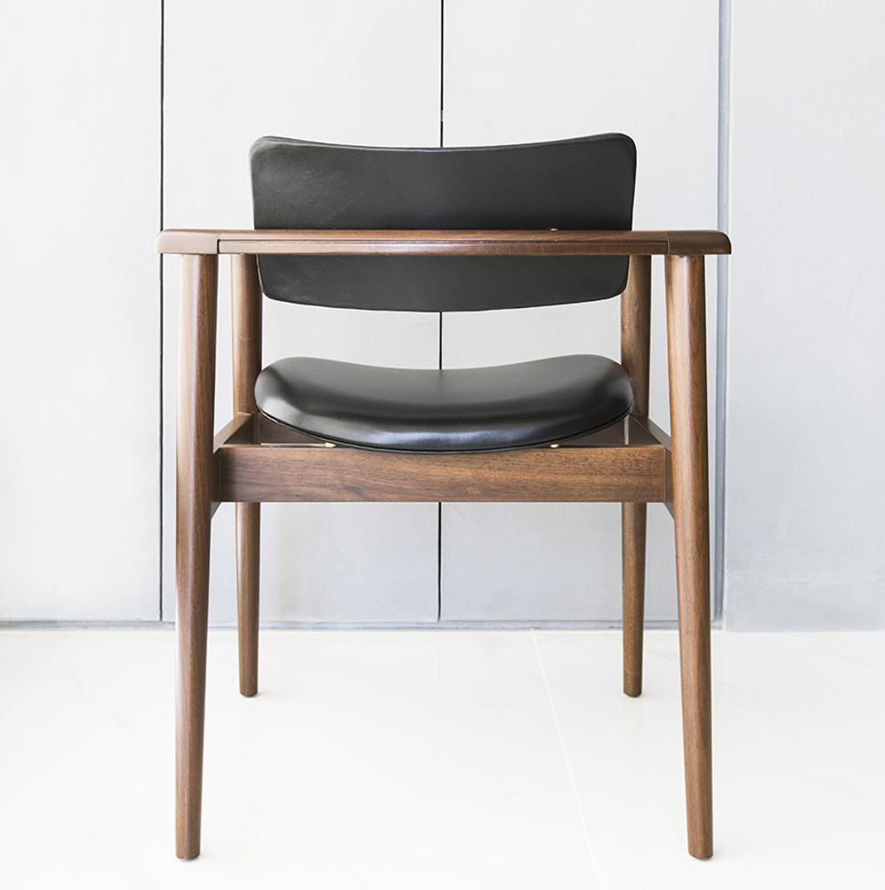 Chairs for hospitalities & contracts - JPL01 / CHAIR WITH ARMRESTS. - 1% DESIGN