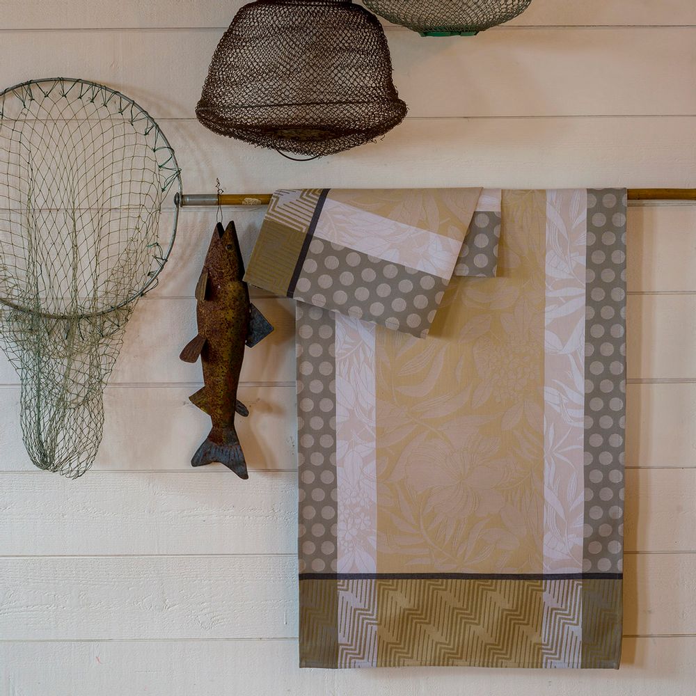 Table linen - Urban Nature - LE JACQUARD FRANCAIS