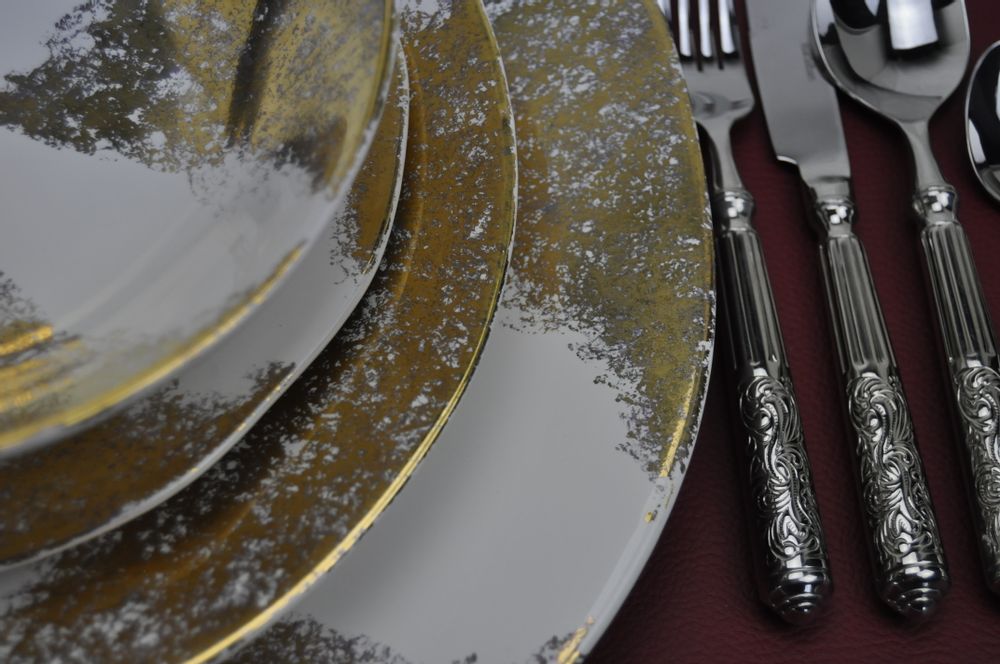 Formal plates - Cleopatra | Hand Paint | Made in Italy - ARCUCCI CERAMICS