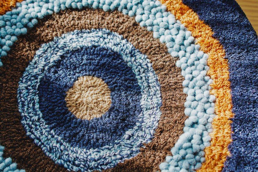 Design carpets - POCO40_COELACANTH design rug seat cushion multicolor 100%wool Φ40cm - ZAPPETO