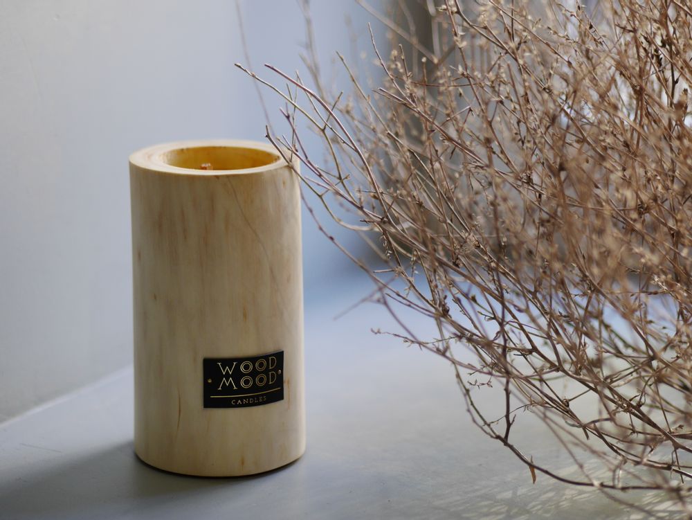Gifts - SILKY M | Interior candle made of wood, beeswax and natural oils - WOOD MOOD