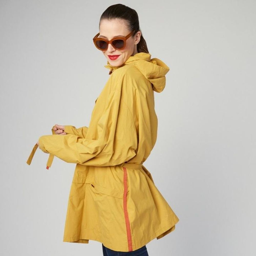 Travel accessories - Trench coat Bise - Curry - CUMULUS BY FRANCOISE PENDVILLE
