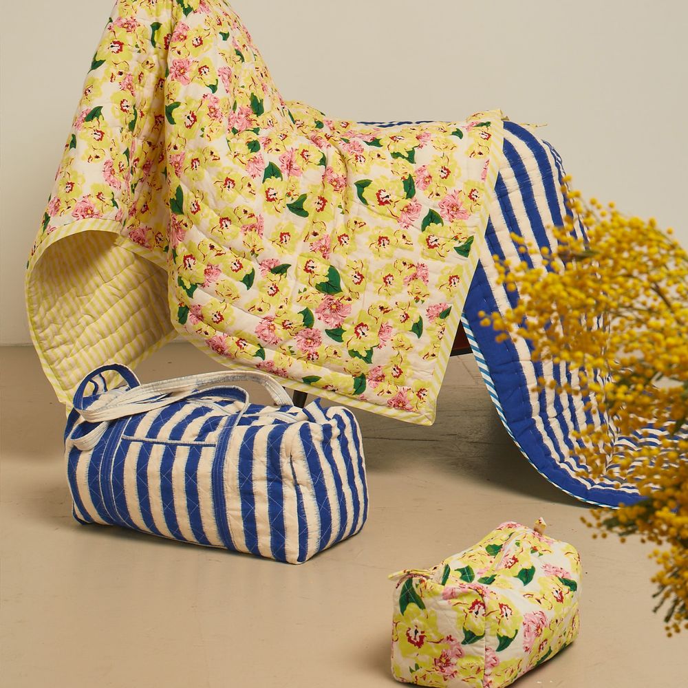Pochettes - Trousse de toilette matelassée ronde - LUCAS DU TERTRE