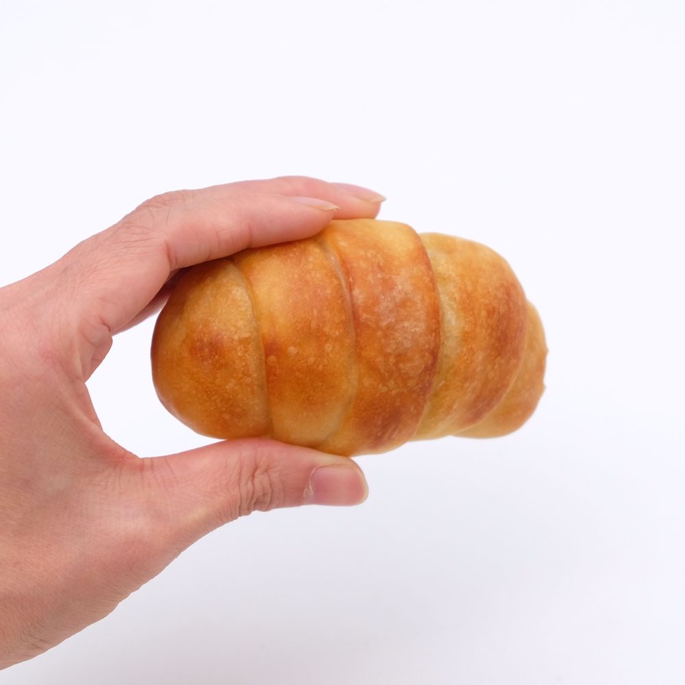 Design objects - PAMPSHADE -tiny roll bread lamp- - PAMPSHADE BY YUKIKO MORITA