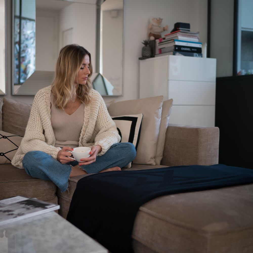 Accessoires de voyage - Plaid Laine Mérinos Extrafin Marine - LA MAISON DE LA MAILLE