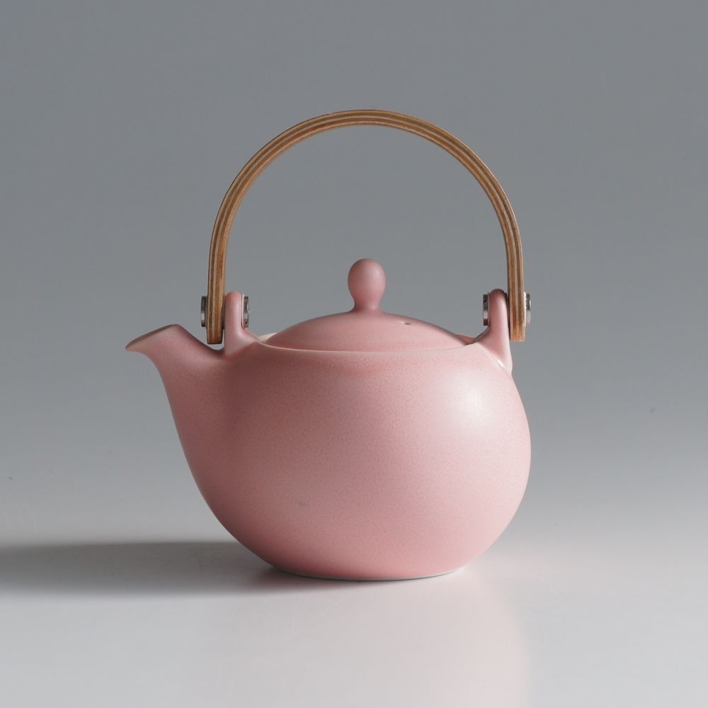 Ceramic - YUI teapot with natural wood handle (330ml, 600 ml) - SALIU