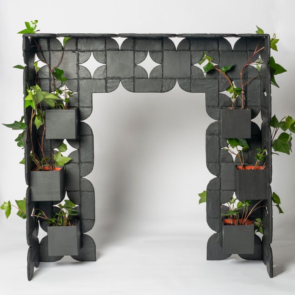 Spa - Openwork slate console for vegetation - LE TRÈFLE BLEU