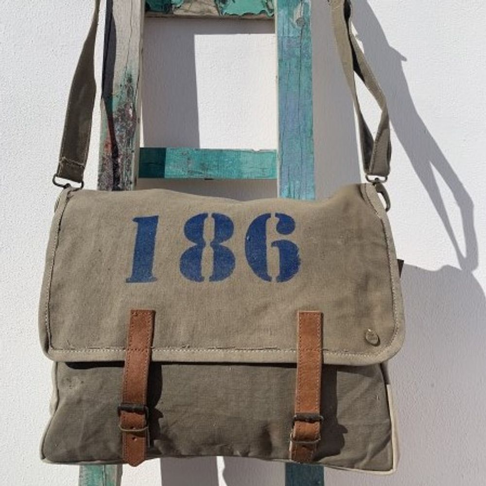 Travel accessories - SAMFORD Messenger Crossbody Bag - CASA NATURA