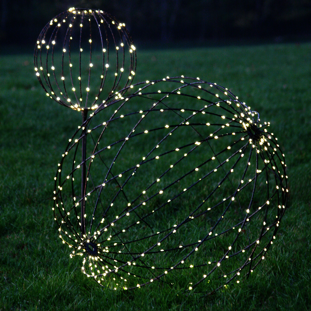 Outdoor hanging lights - Sphere / Solar Sphere - LIGHT STYLE LONDON