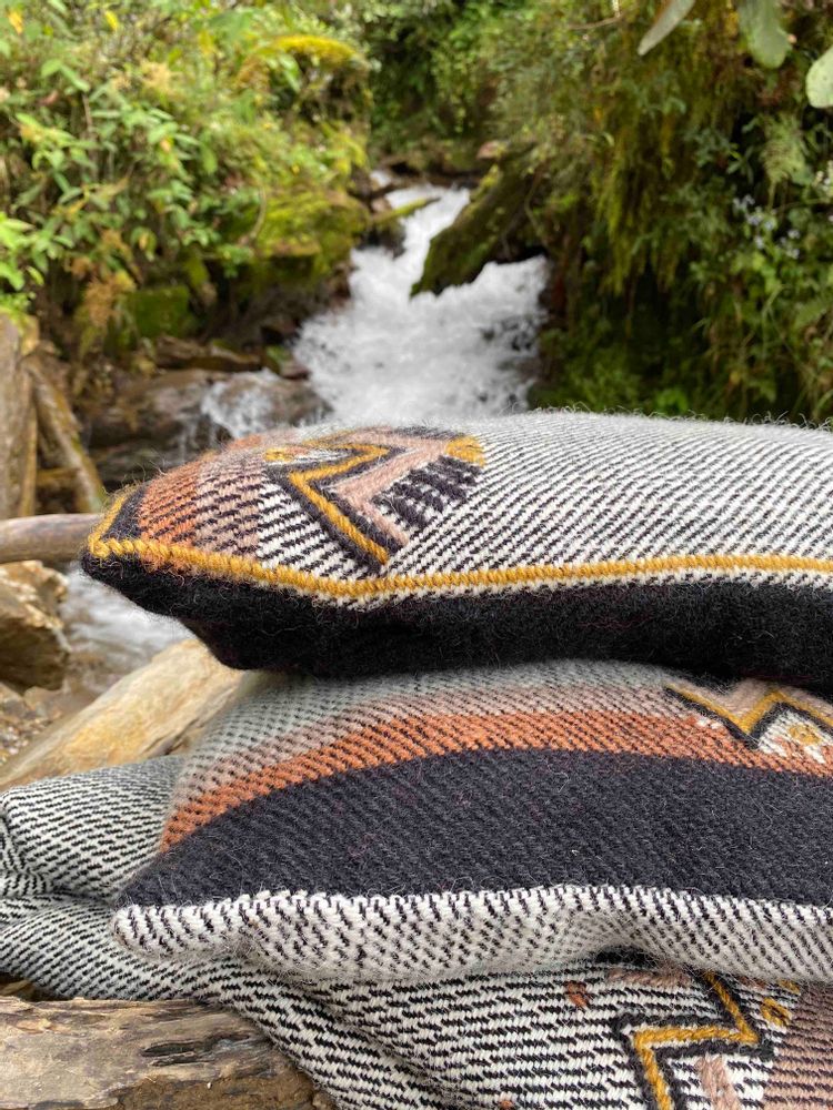 Fabric cushions - Cushions ZAMIN - BHUTAN TEXTILES