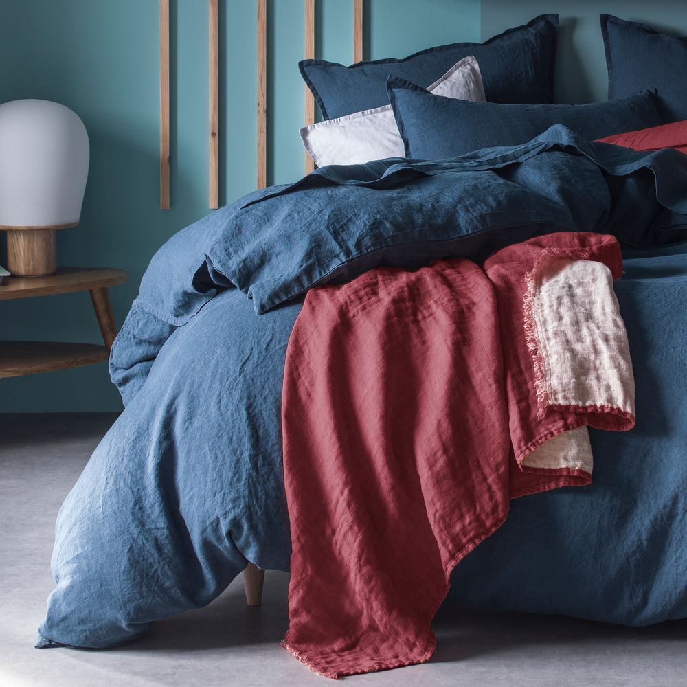 Decorative objects - Linen Jete Throws - BLANC CERISE