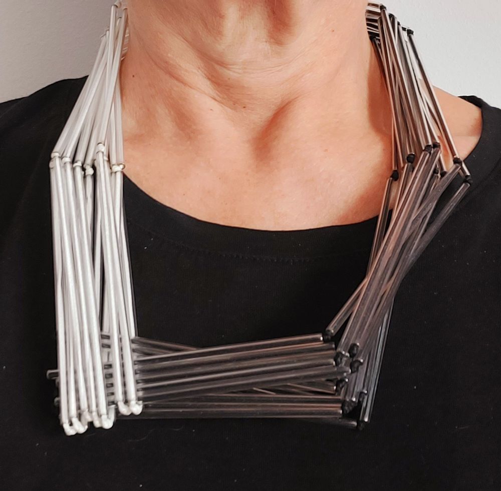 Bijoux - Corner - ANNCOX GLASS JEWELRY