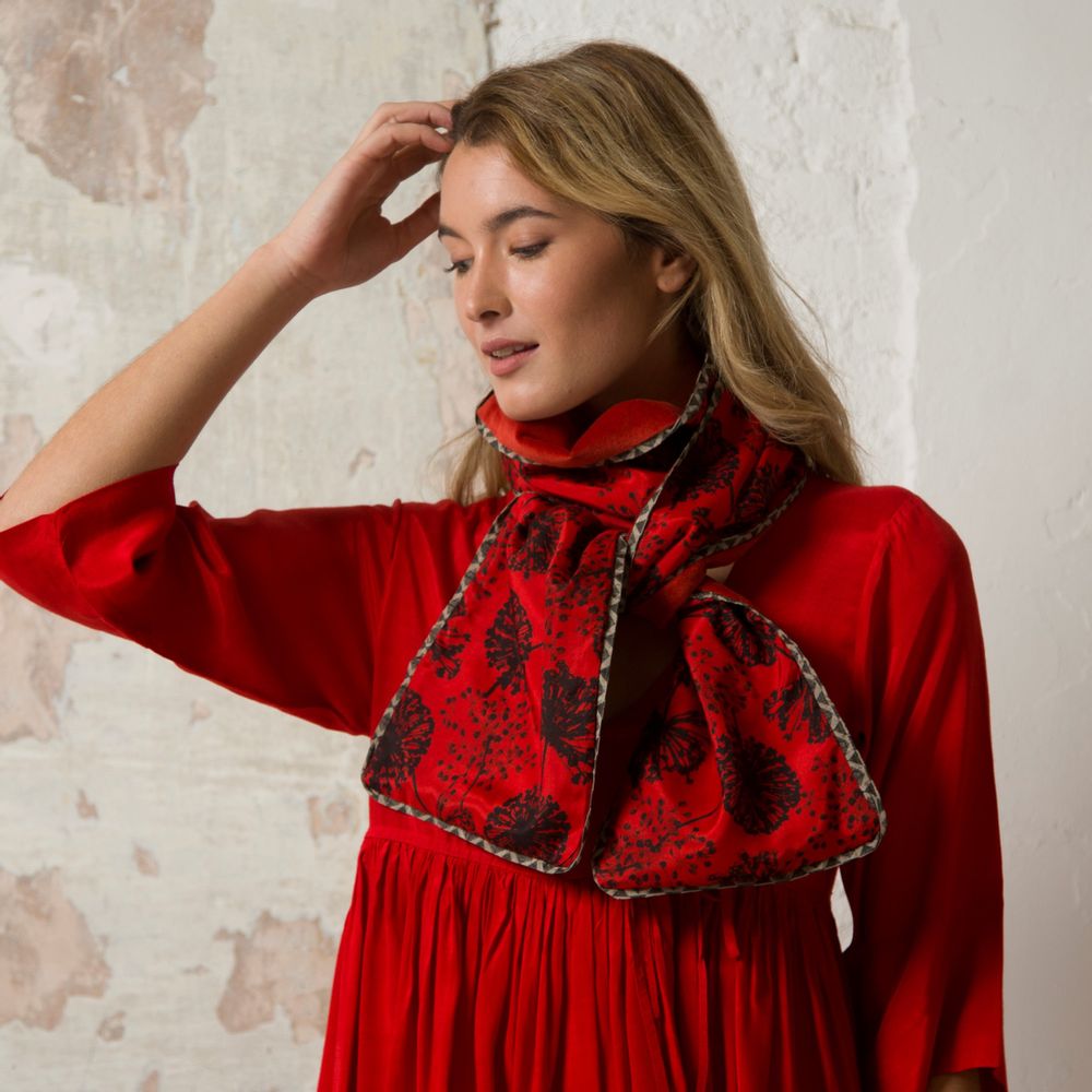 Scarves - MARA - Essential Scarf - ROSHANARA PARIS