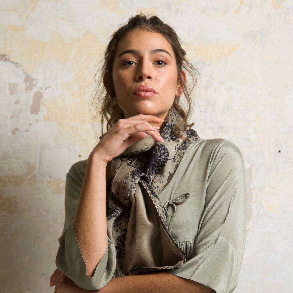 Scarves - MARA - Essential Scarf - ROSHANARA PARIS