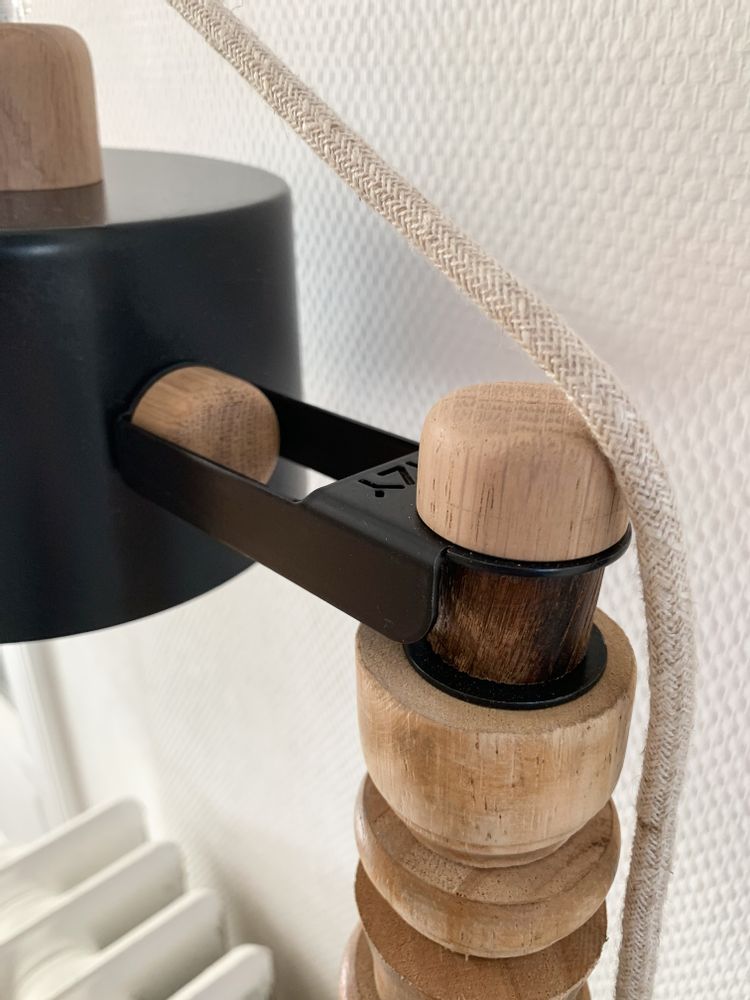 Desk lamps - PETITE LAMP by Suzanne – Edition 'DIZY by Fred Bred' - DIZY