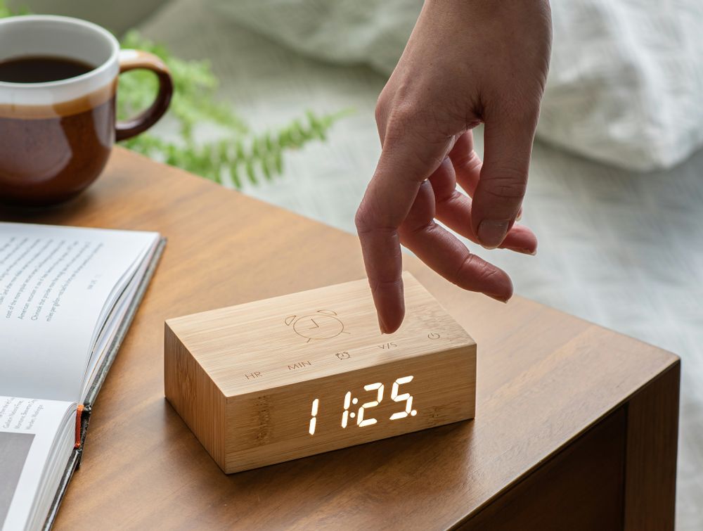Clocks - Flip Alarm Click Clock - GINGKO