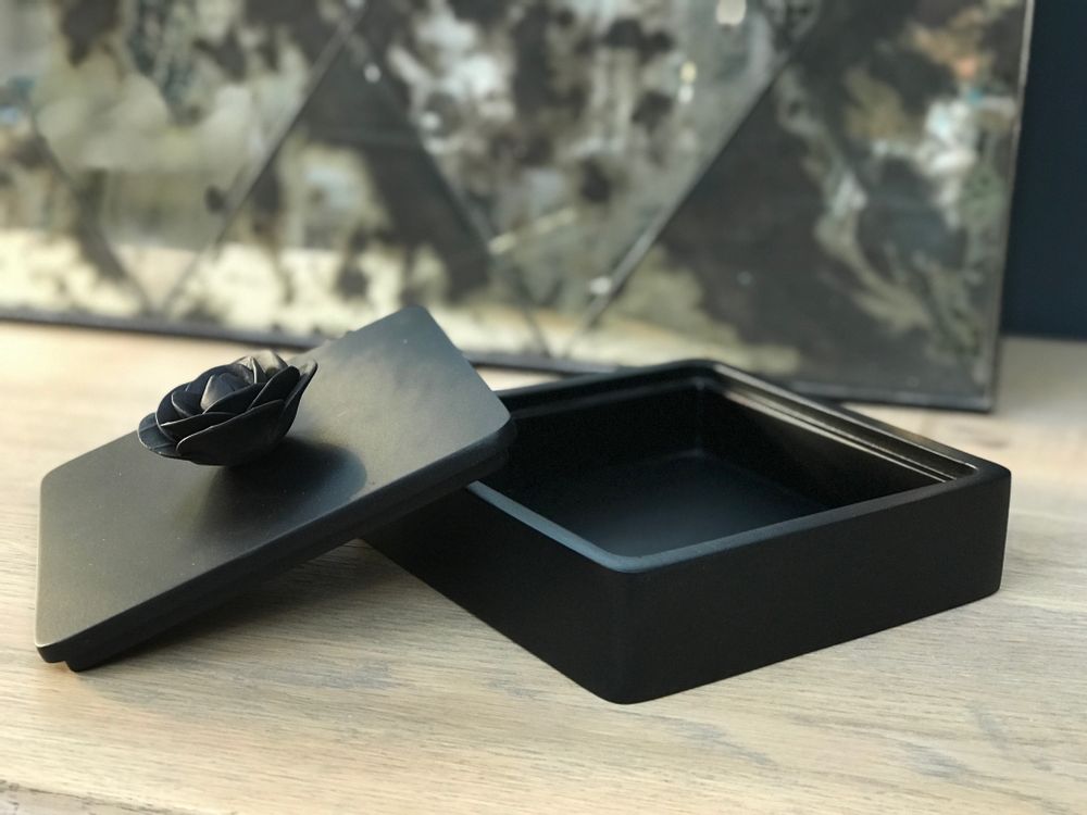 Parfums d'intérieur - Boîte déco Black Rose - Bois laqué et Porcelaine - ANOQ